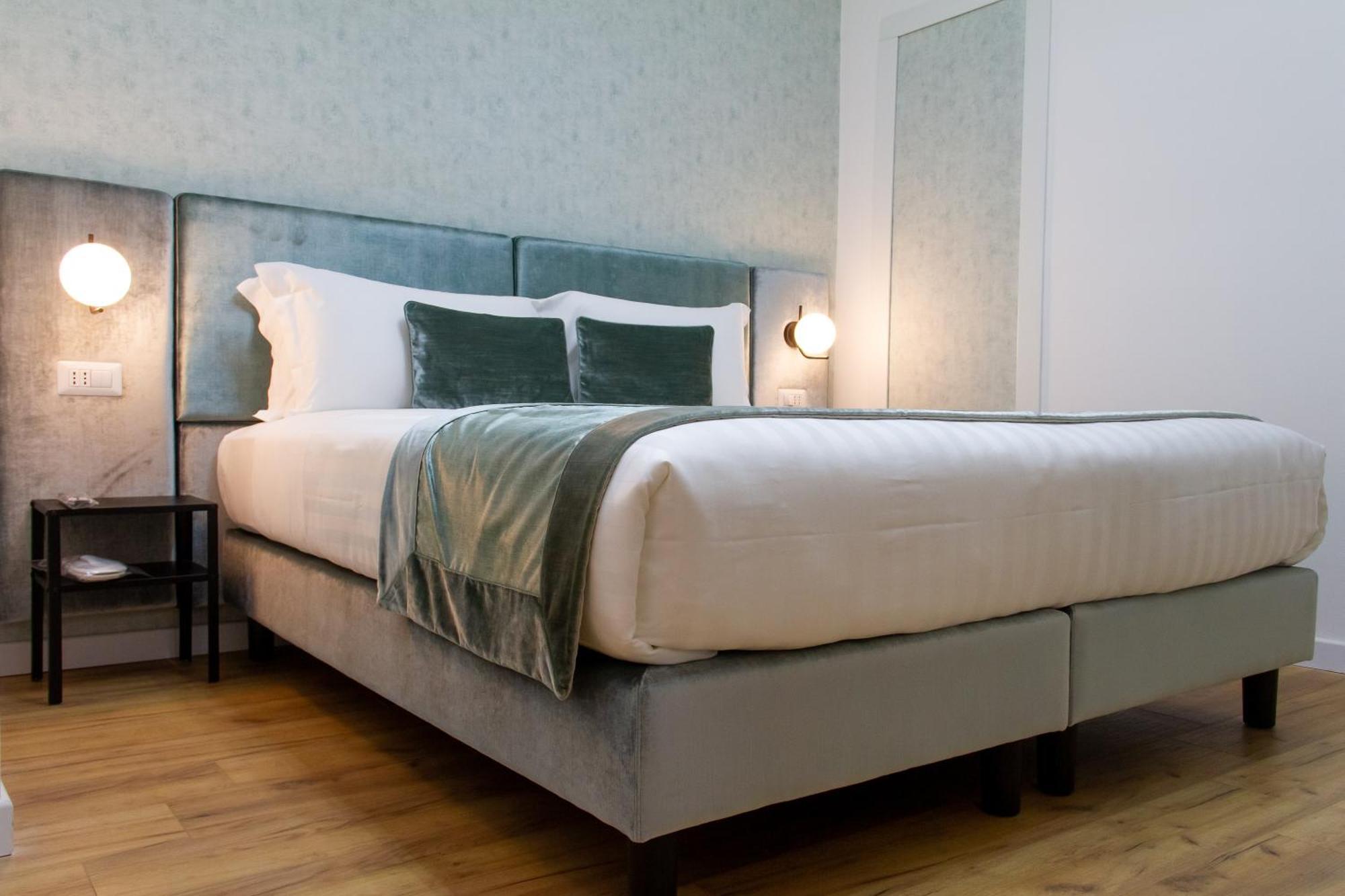 Home At Rome St. Peter Rooms&Apartment Eksteriør billede