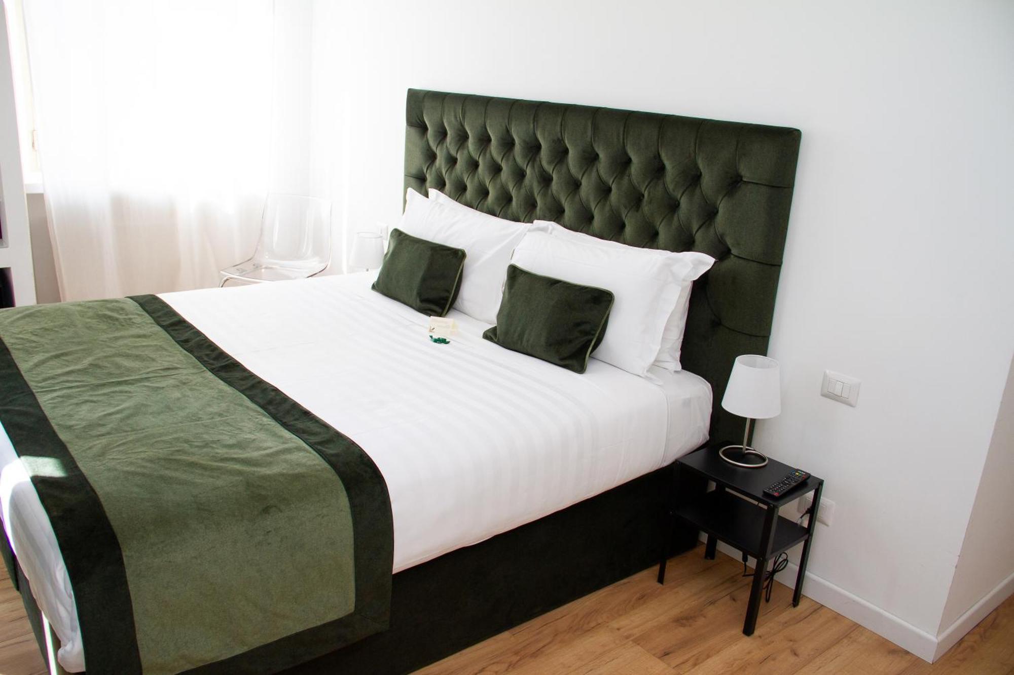 Home At Rome St. Peter Rooms&Apartment Eksteriør billede