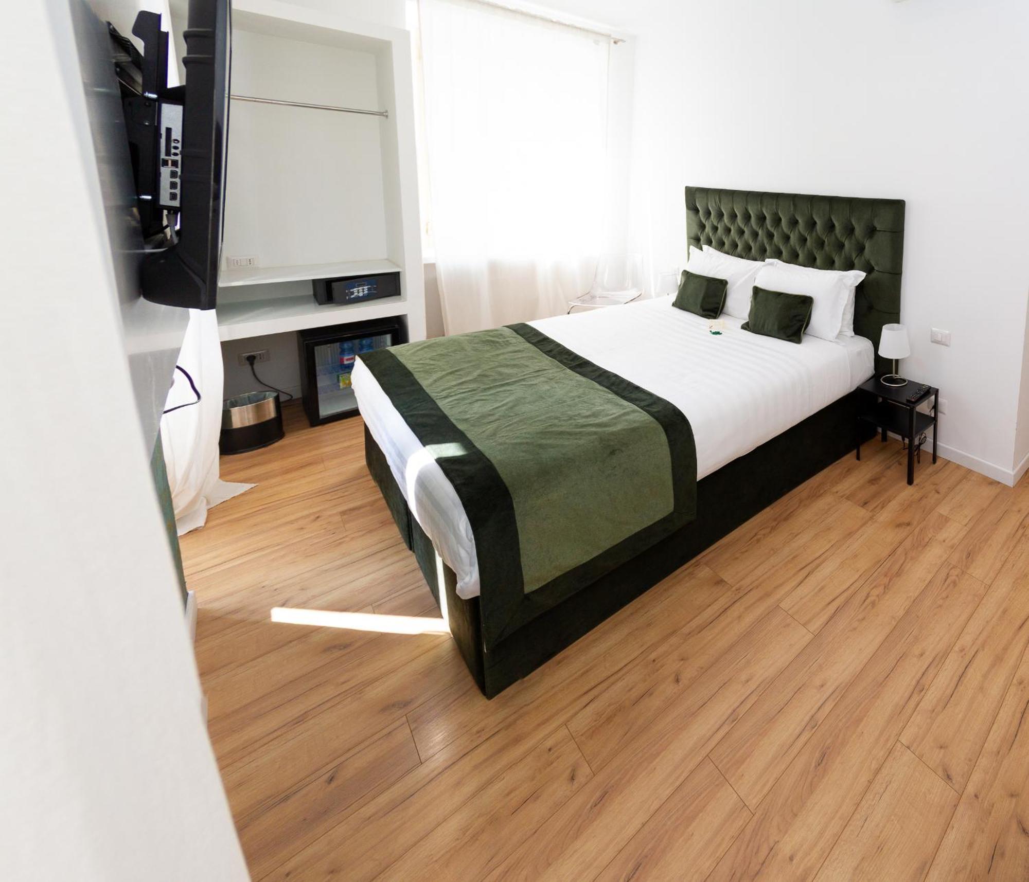 Home At Rome St. Peter Rooms&Apartment Eksteriør billede
