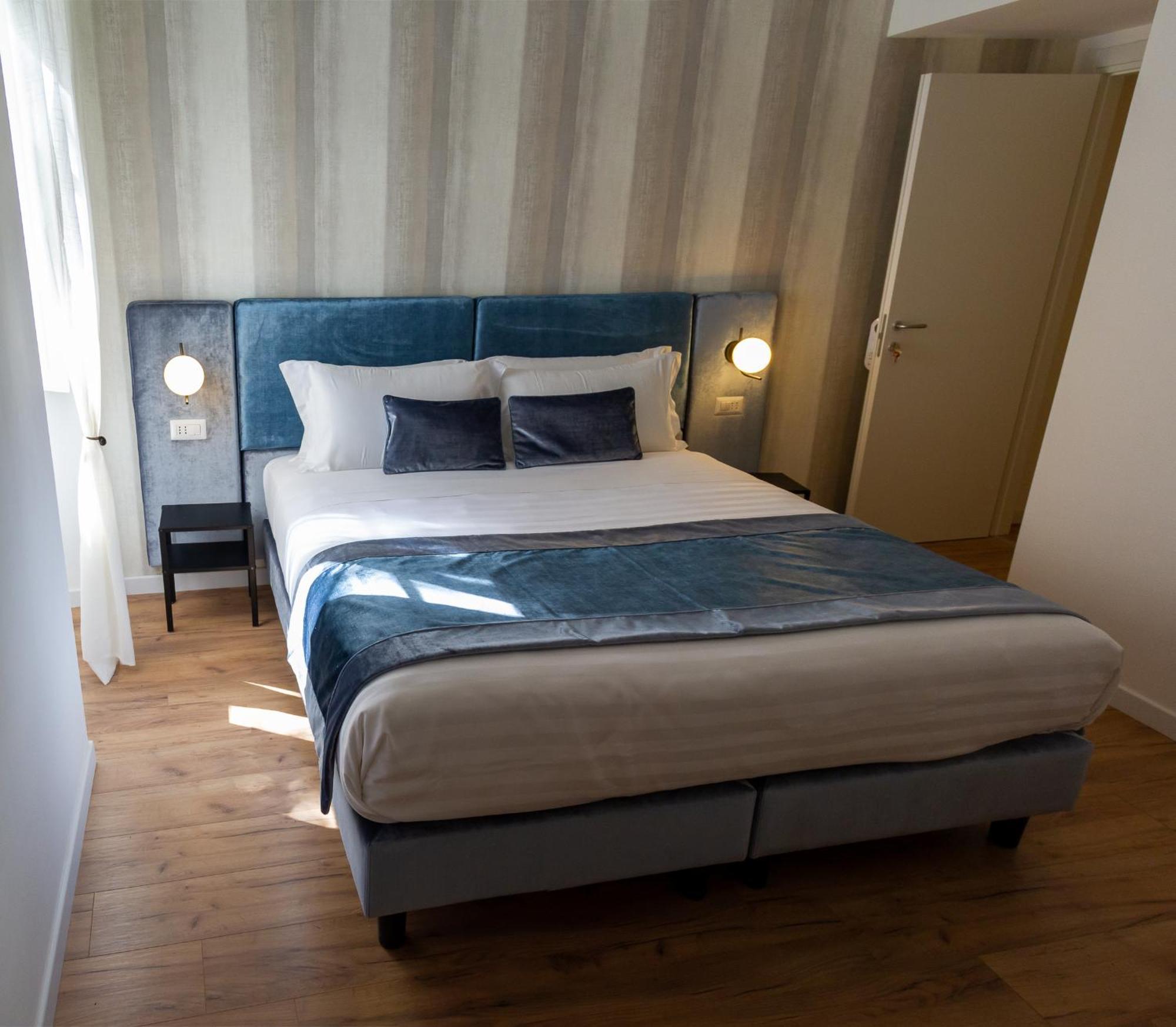 Home At Rome St. Peter Rooms&Apartment Eksteriør billede